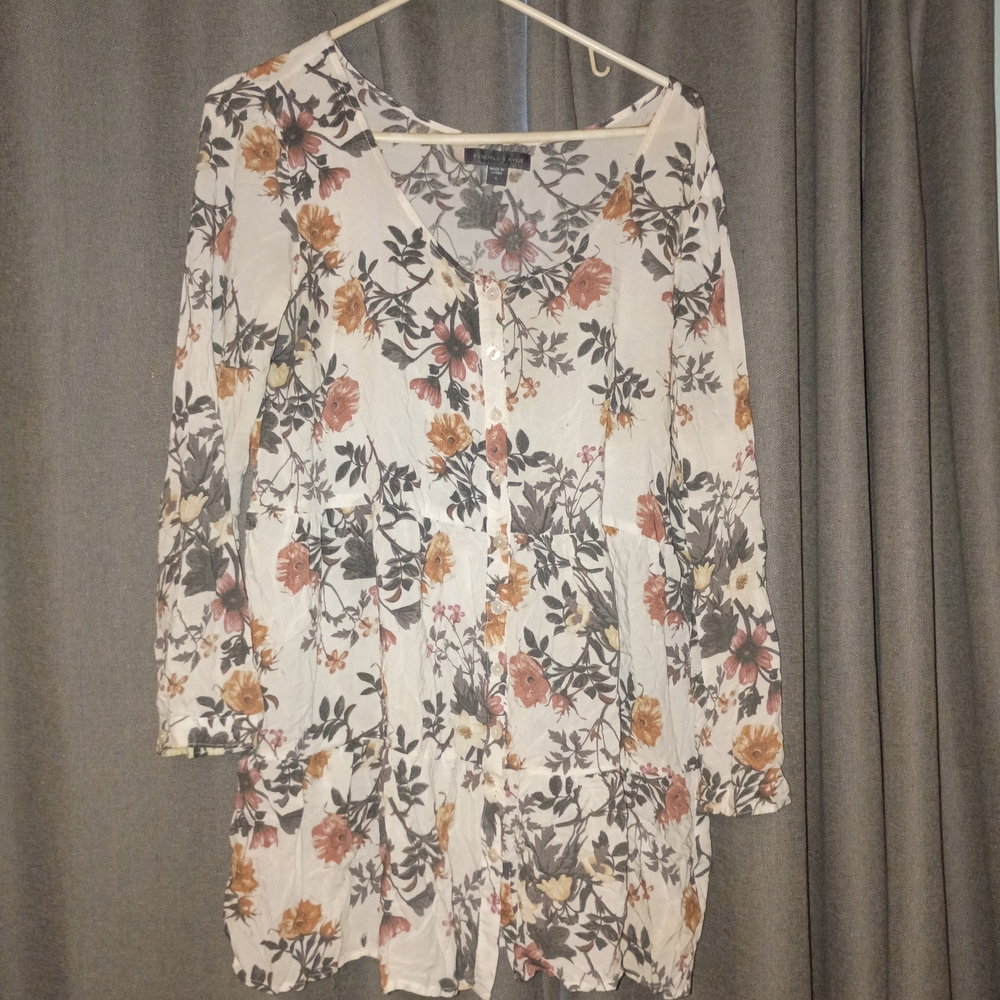 Kendall & Kylie Floral Blouse - White, Black, Orange